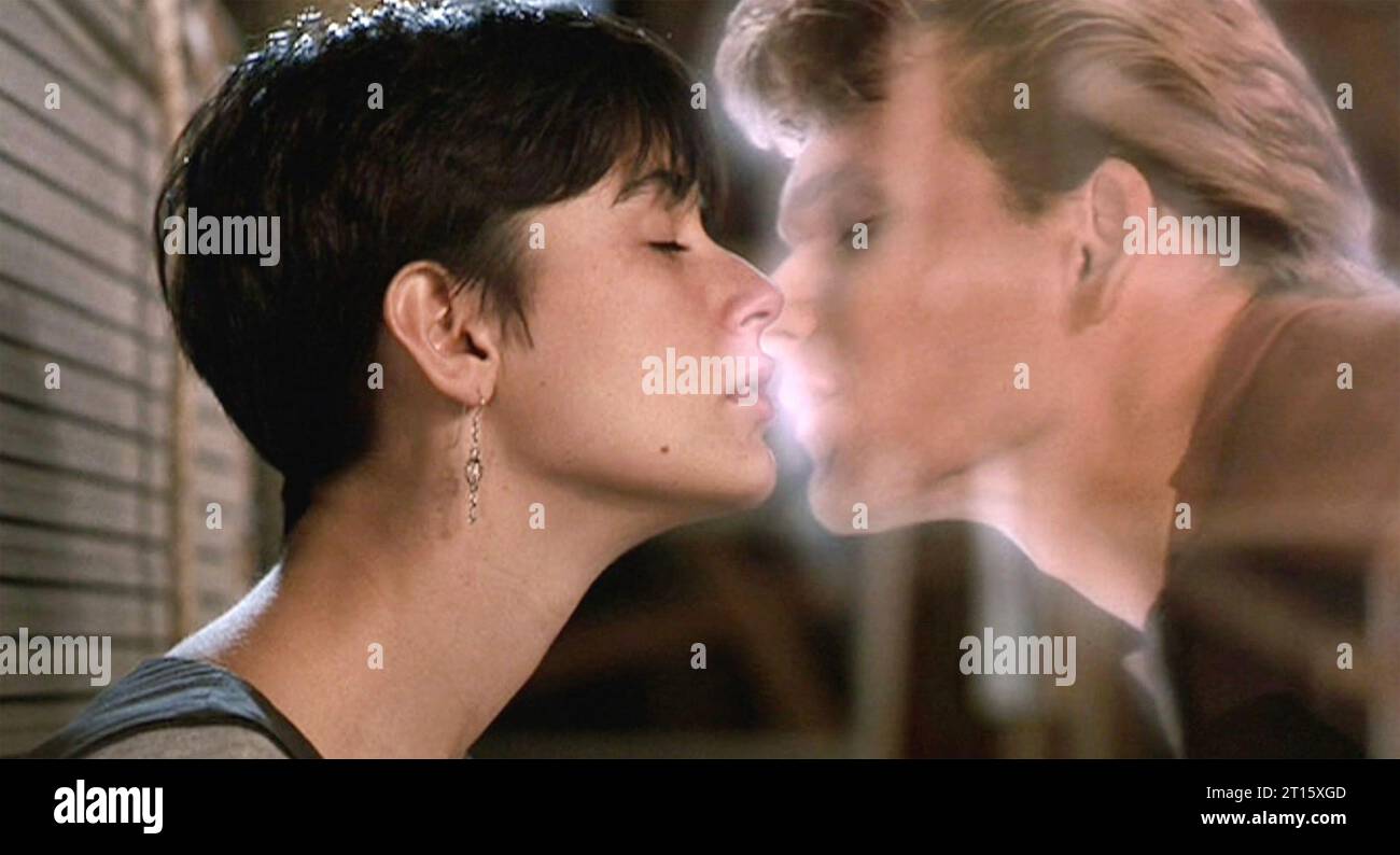 Ghost demi moore hi-res stock photography and images - Alamy