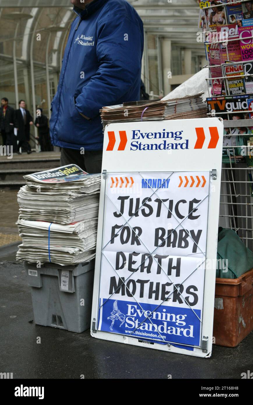 Evening Standard newspaper stand in London in 2004 Stock Photo Alamy