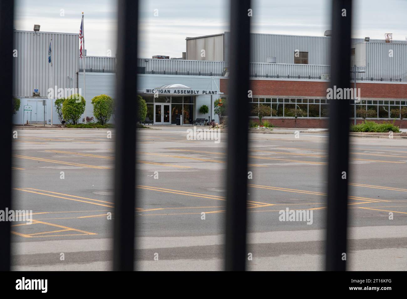 Wayne, Michigan, USA. 11th Oct, 2023. The parkiing lot at Ford's Michigan Assembly Plant is