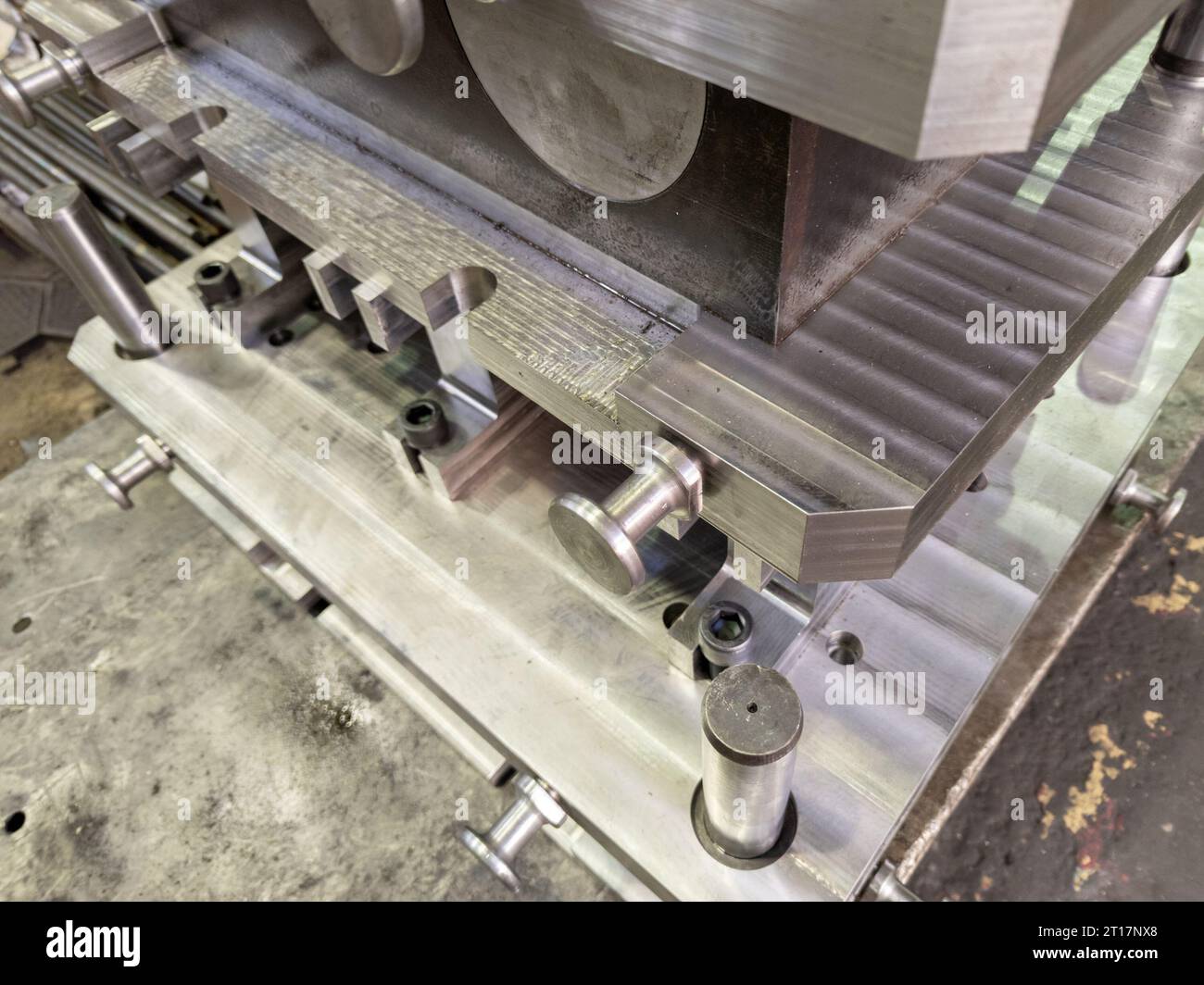 new stamping press punch and die tool set Stock Photo Alamy