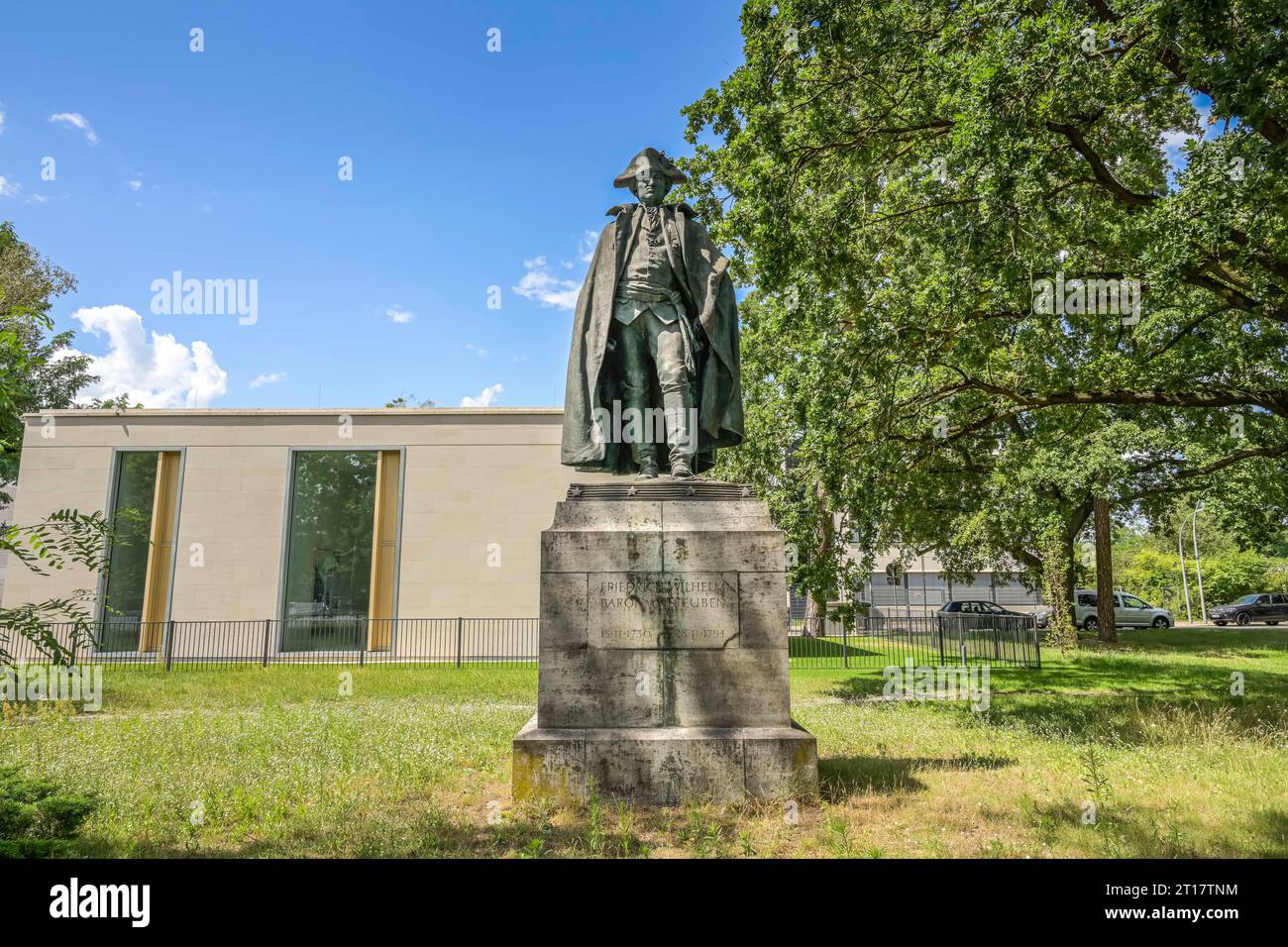 Denkmal, Friedrich Wilhelm Ludolf Gerhard Augustin von Steuben, Clayallee, Dahlem, Berlin, Deutschland Stock Photo