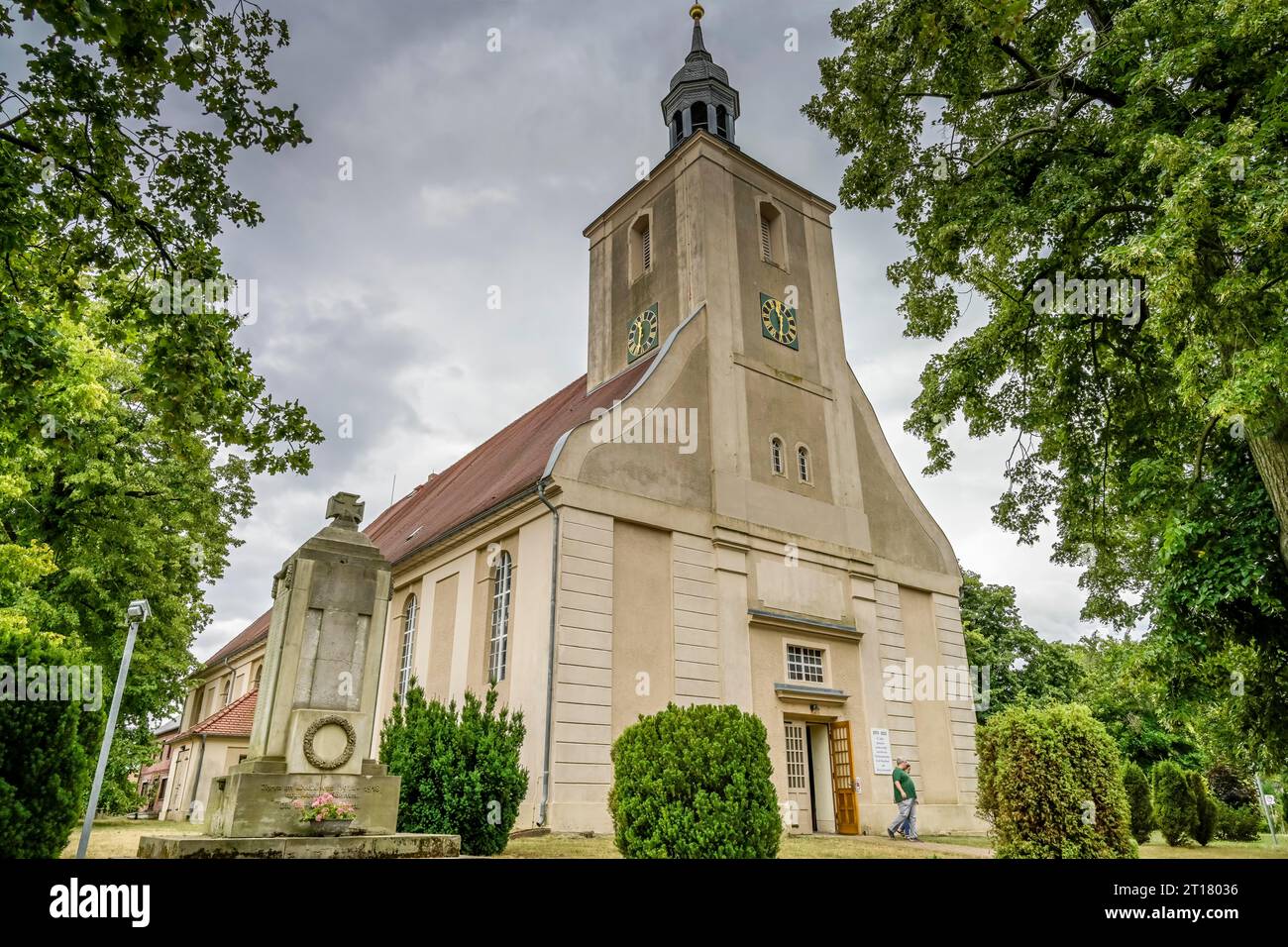 Evangelische Kirche, Burg im Spreewald, Brandenburg, Deutschland Stock ...