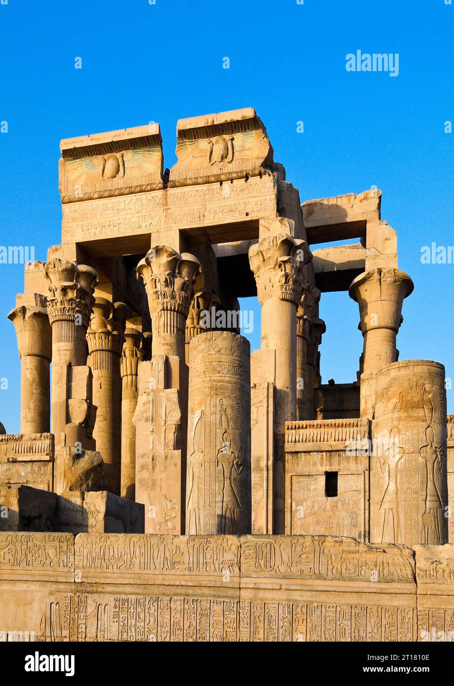 Der malerische Doppeltempel von Kom Ombo in Ägypten, Afrika. Stock Photo
