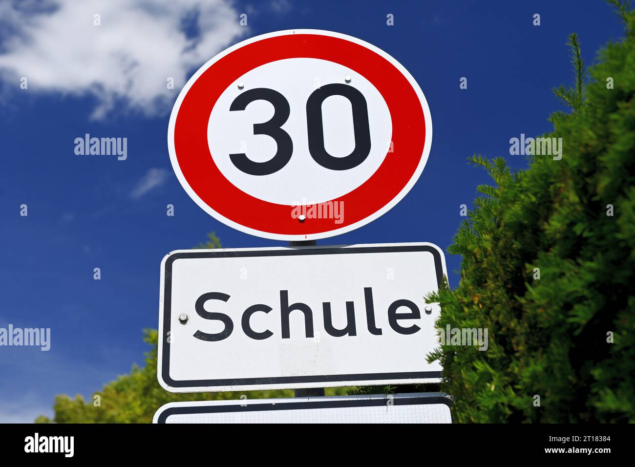 Verkehr schuler hi-res stock photography and images - Alamy