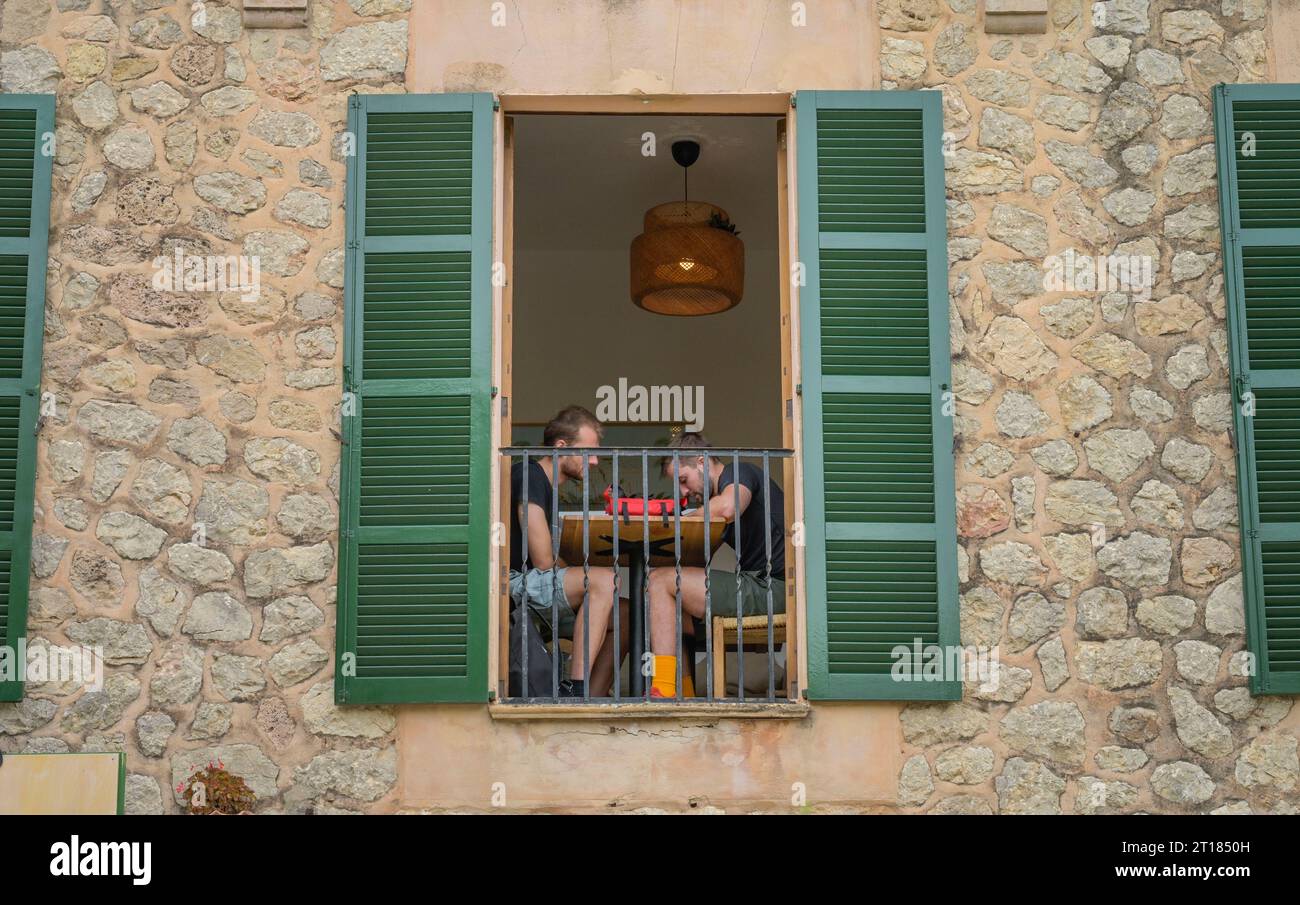 Fenster, Wohnung, Valldemossa, Mallorca, Spanien Stock Photo