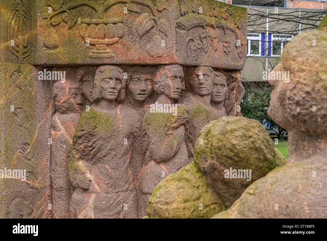 Denkmal von Ingeborg Hunzinger zum Frauenprotest in der Rosenstraße, Mitte, Berlin, Deutschland Stock Photo