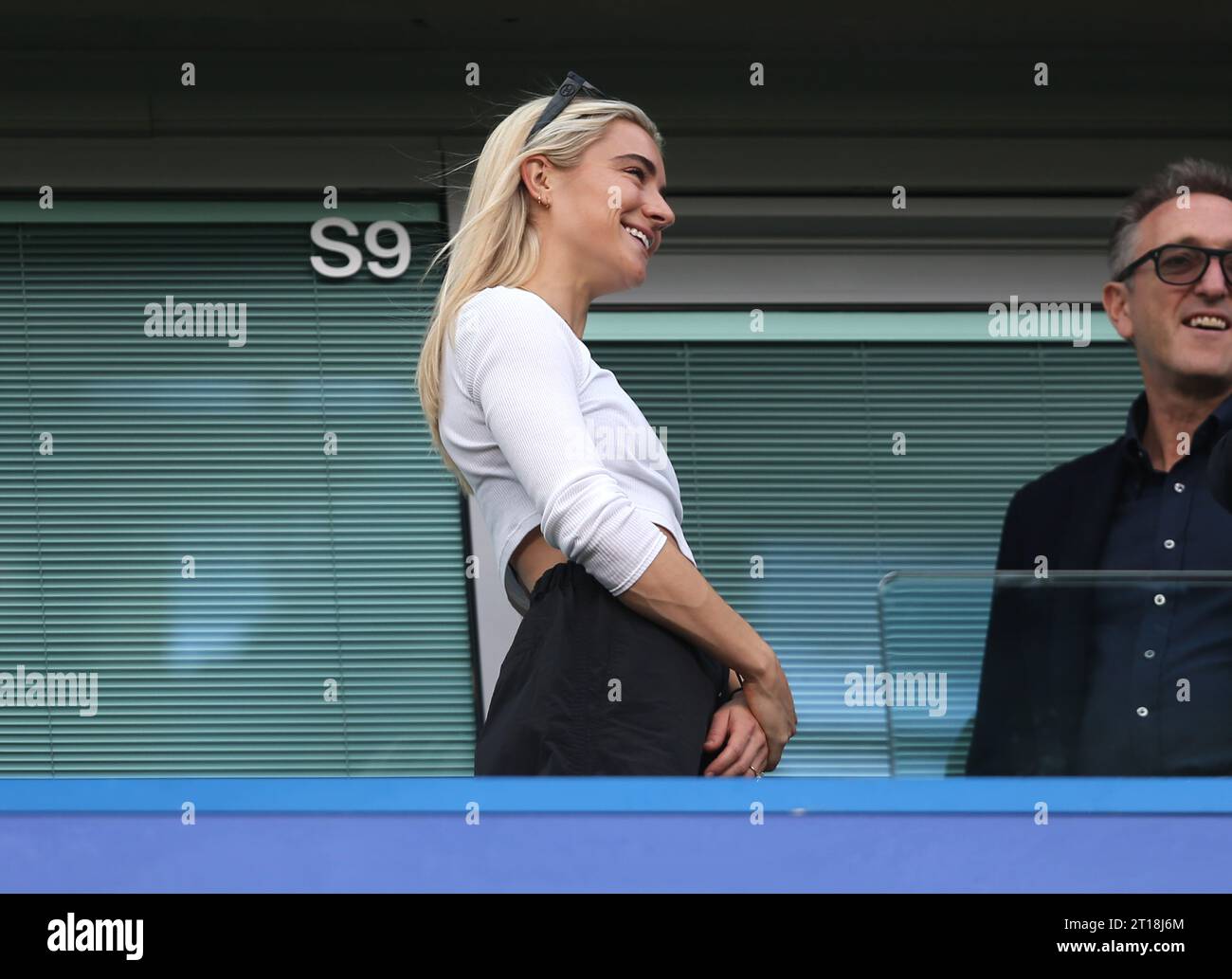 Sam Kerr of Chelsea Women alongside her newley engaged partner Kristie