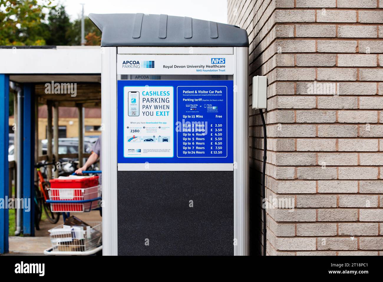 Hospital car parking costs hires stock photography and images Alamy