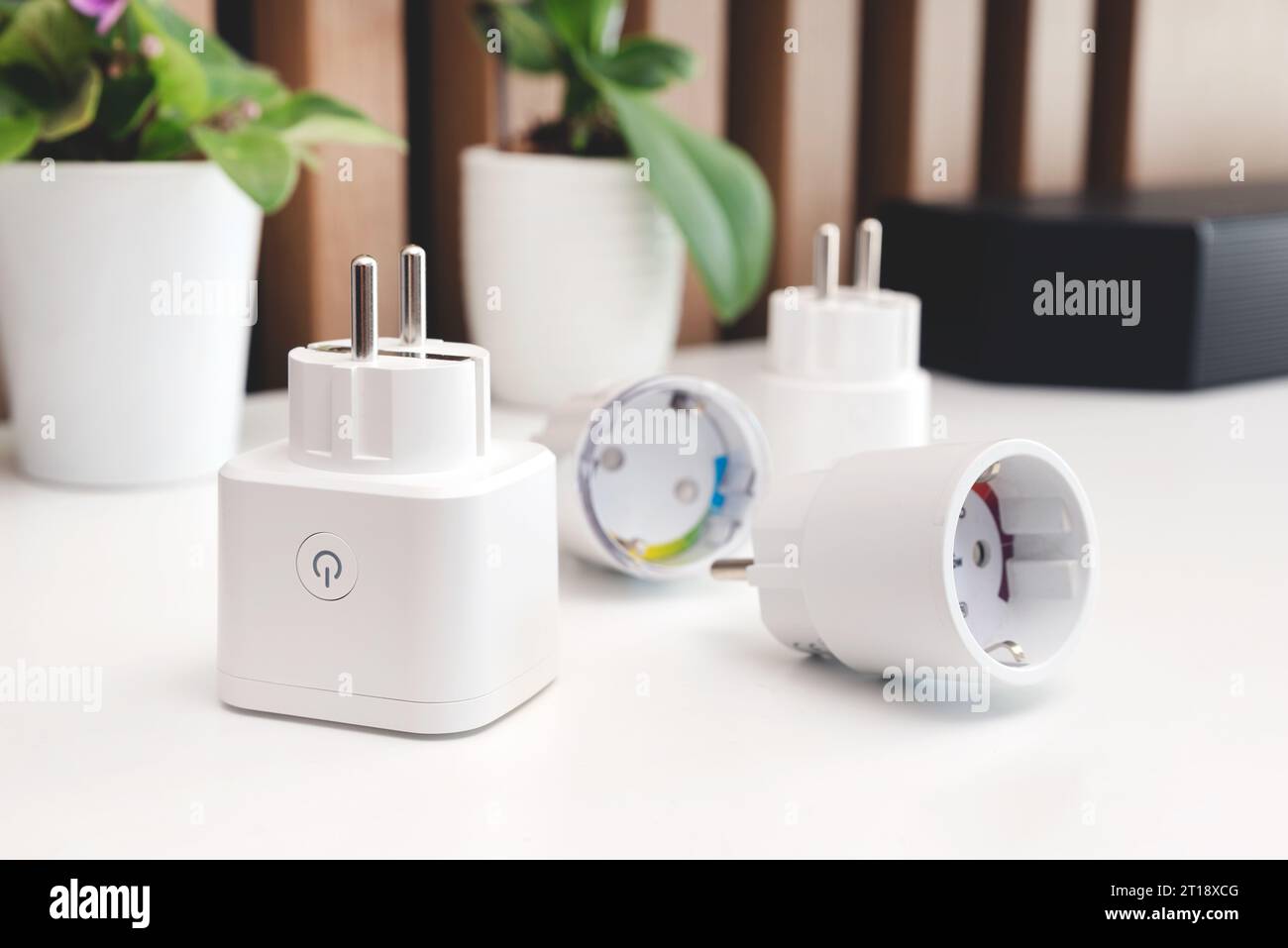 Using Wifi smart sockets in a smart home, controlling electricity