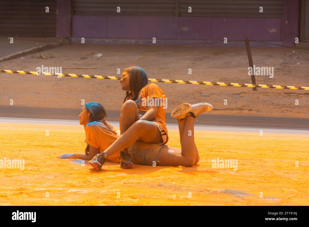 Salvador, Bahia, Brazil - March 22, 2015: People are seen playing during the colorful race at Dique do Tororo in the city of Salvador, Bahia. Stock Photo