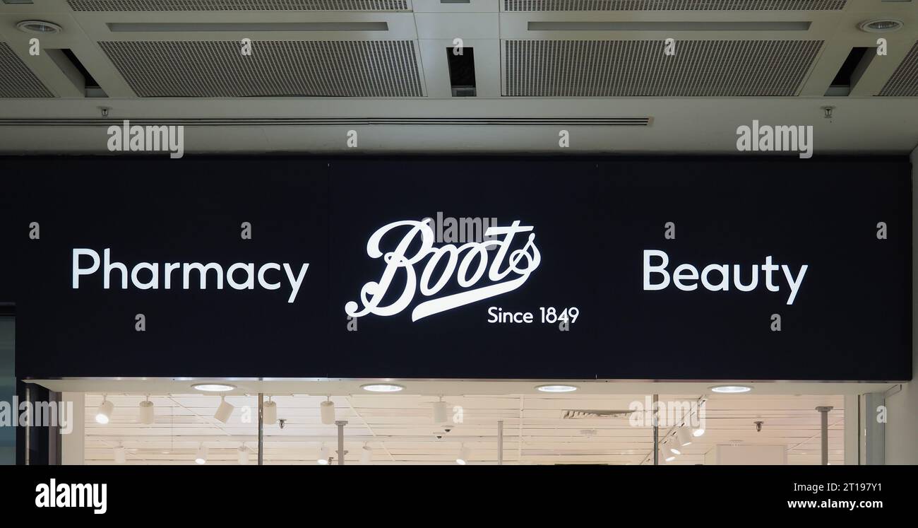 INVERNESS, UK SEPTEMBER 13, 2023 Boots pharmacy sign Stock Photo Alamy