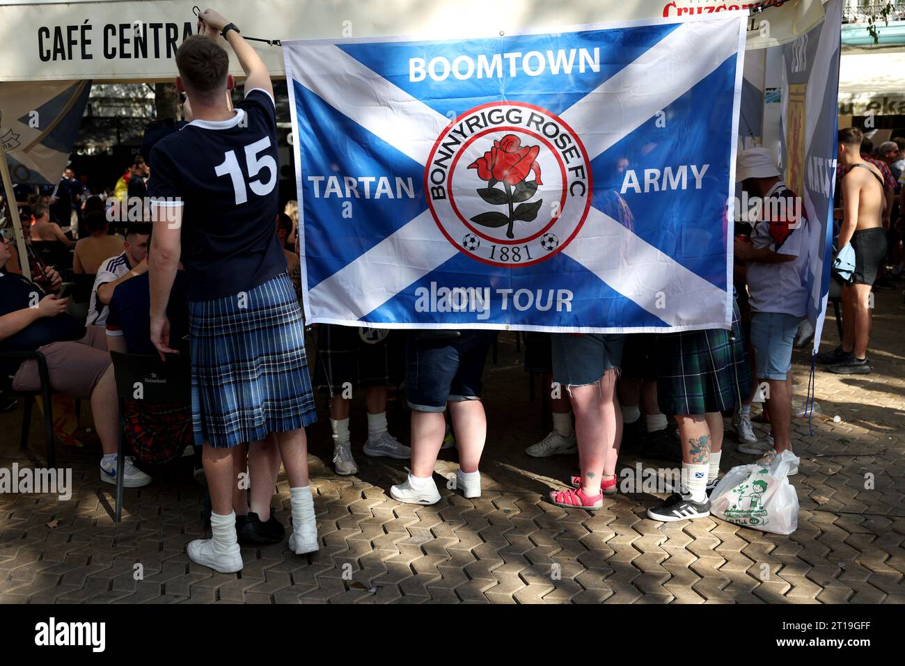 Scotland fans gather in Seville before the UEFA Euro 2024 Qualifying Group D match at the Estadio La Cartuja de Sevilla in Seville, Spain. Picture date: Thursday October 12, 2023. Stock Photo