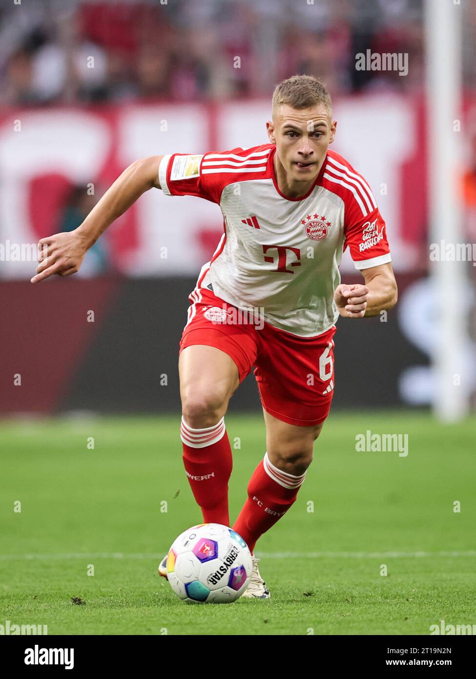FC Bayern München Schal - Joshua Kimmich - Offizieller Fanartikel - Schwarz - 100% Polyester