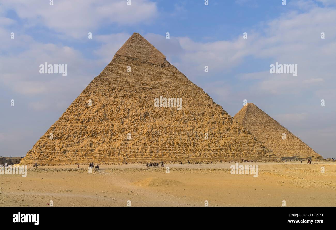 Pyramide des Chephren, Pyramide des Cheops, Gizeh, Kairo, Ägypten Stock ...