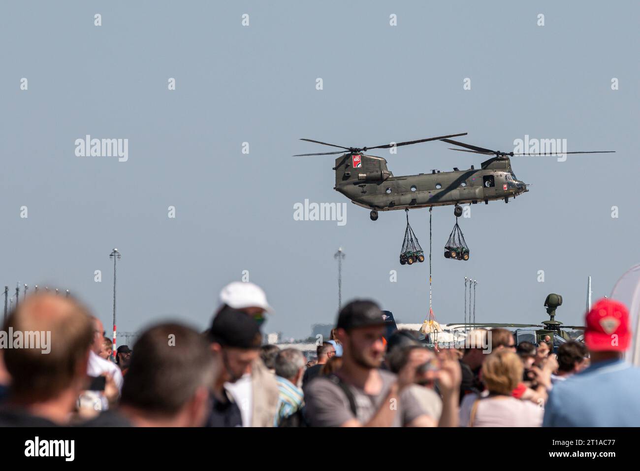 British Royal Air Force Boeing CH-47 Chinook transport helicopter slingload demonstration at the Berlin, Germany Stock Photo