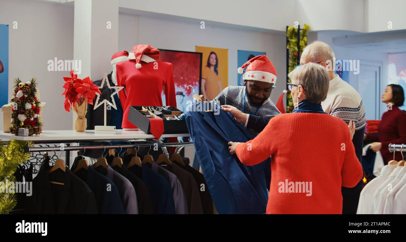 Xmas outfit clothes clothing hi res stock photography and images Page 7 Alamy