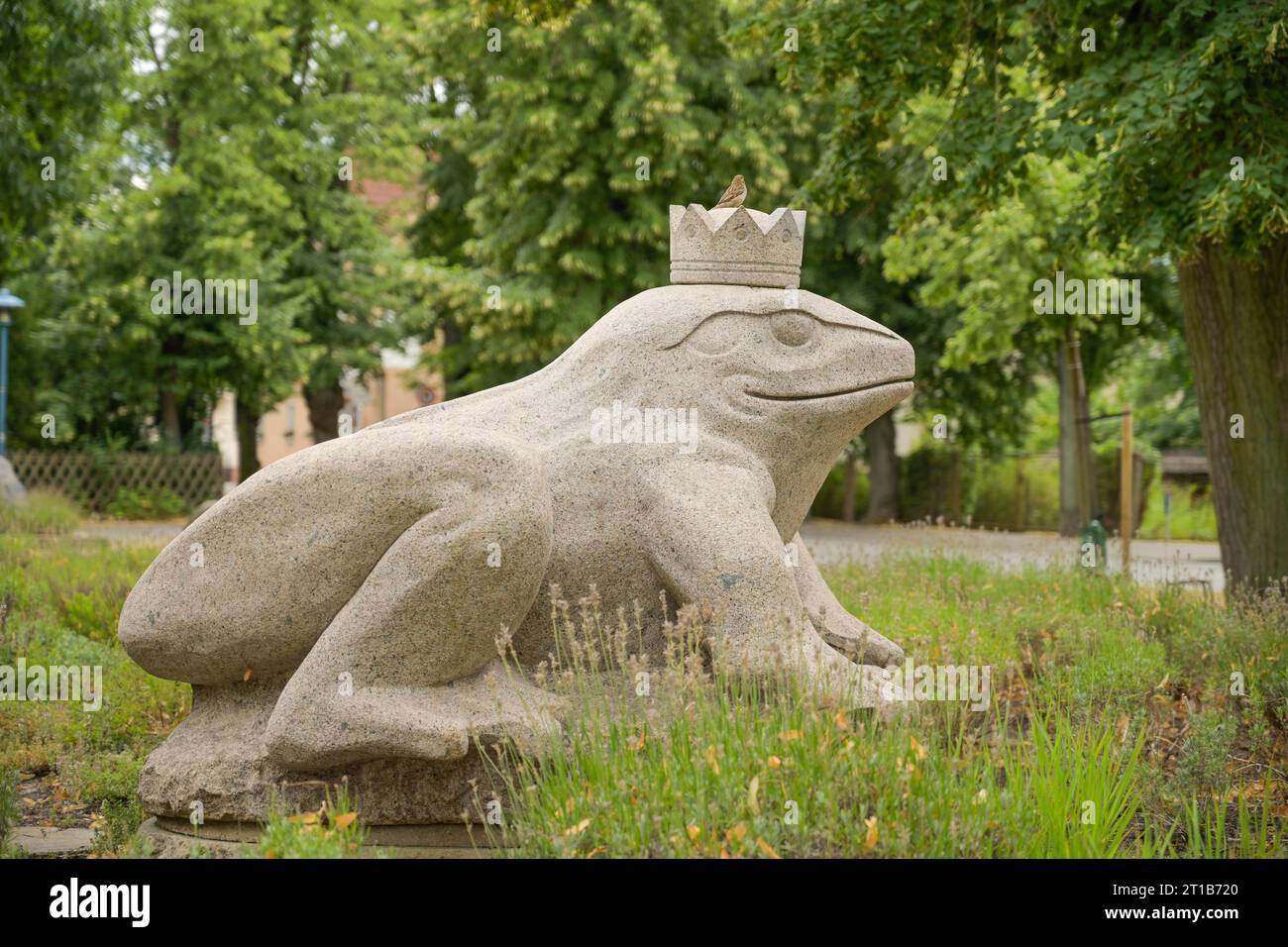 Frog Prince, fairy tale figure, stone sculpture, Burg im Spreewald ...