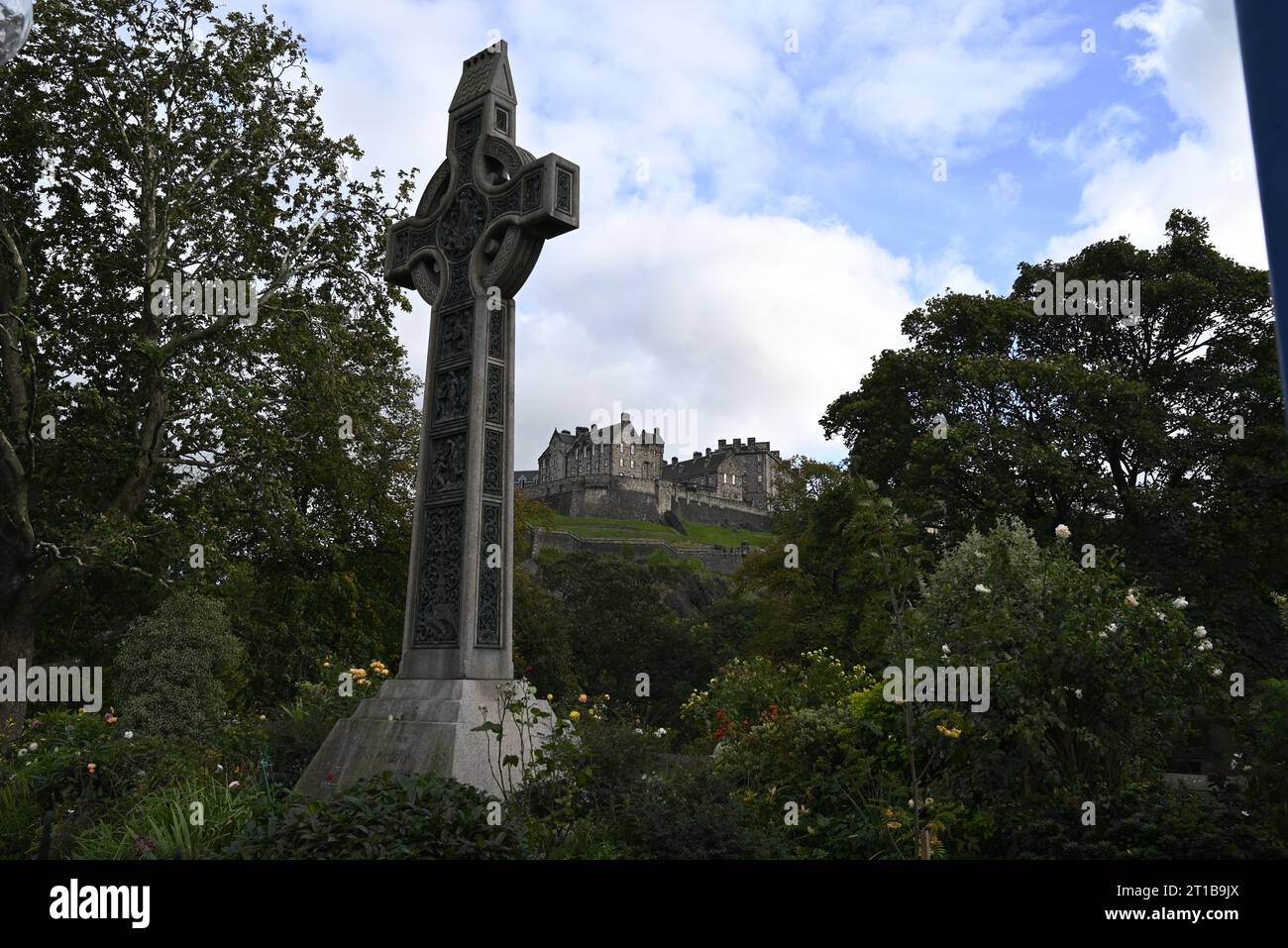 Dean Ramsay James dean monument hi-res stock photography and images - Alamy