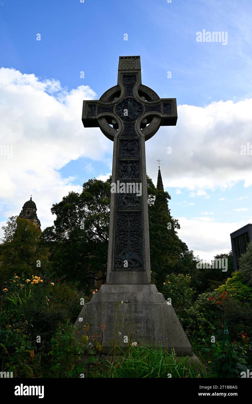 Dean Ramsay Dean Ramsay monument Stock Photo - Alamy