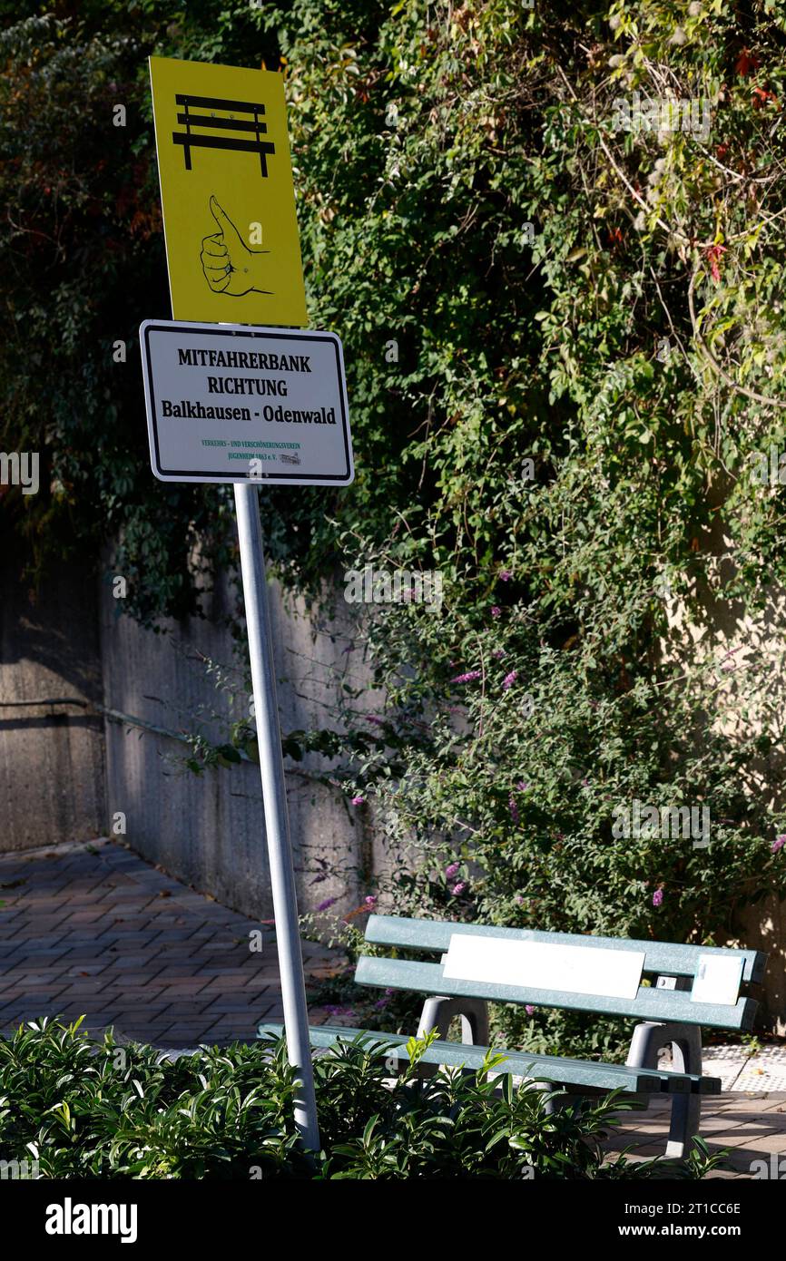 Mitfahrerbank hi-res stock photography and images - Alamy, image size:866x1390