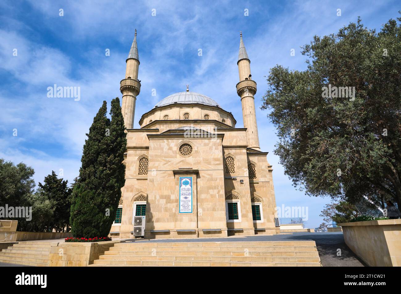 A view of the Muslim, traditional, Alley of Martyrs Mosque. In Baku, Azerbaijan. Stock Photo