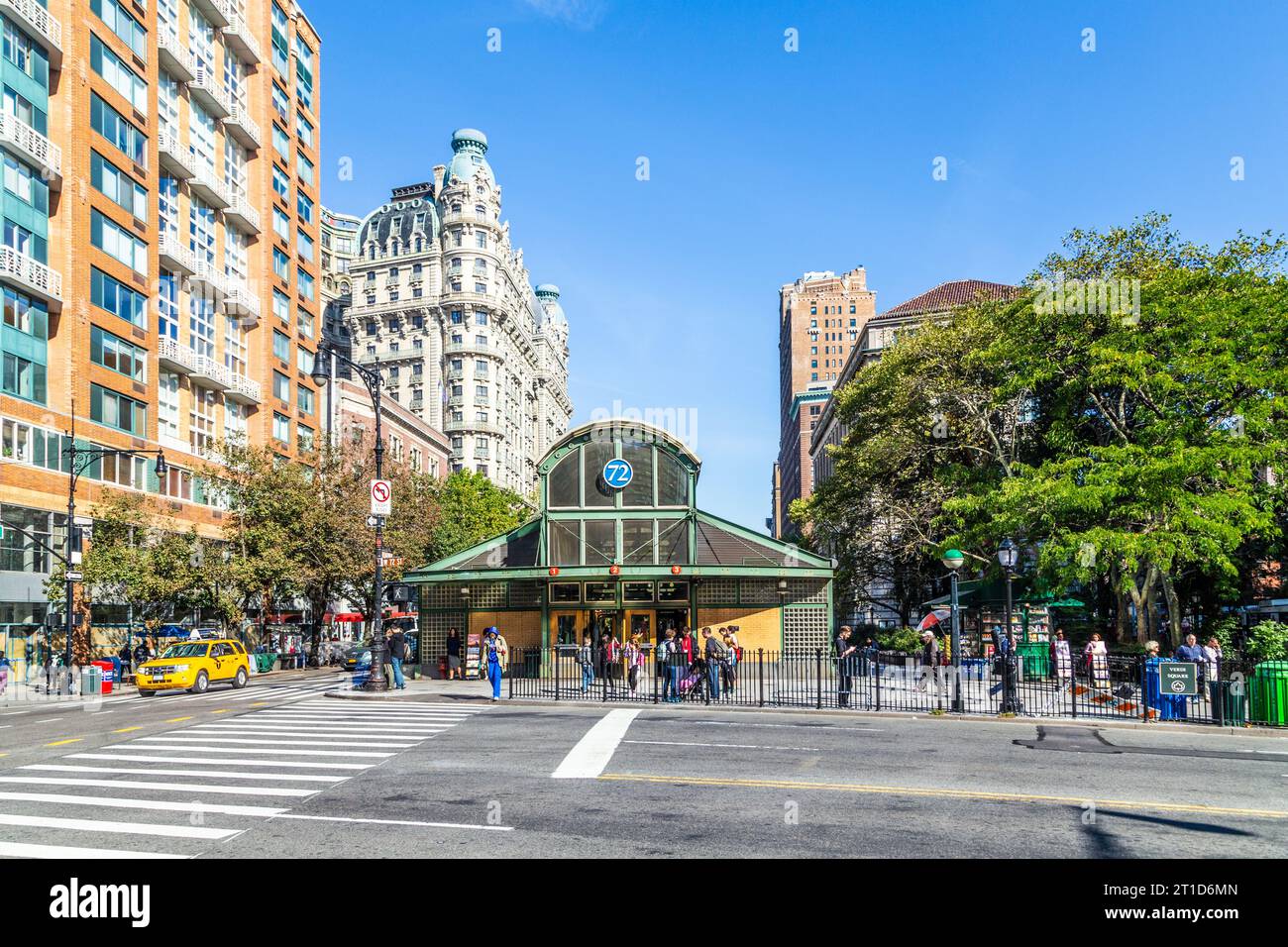 New York, USA October 21, 2015 The 72nd Street station is an express