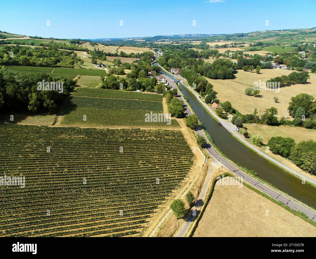 The Canal du Centre in the area of Saint Gilles and Dennevy surrounded by the vineyards of Santenay and Maranges, Cote de Beaune area Stock Photo