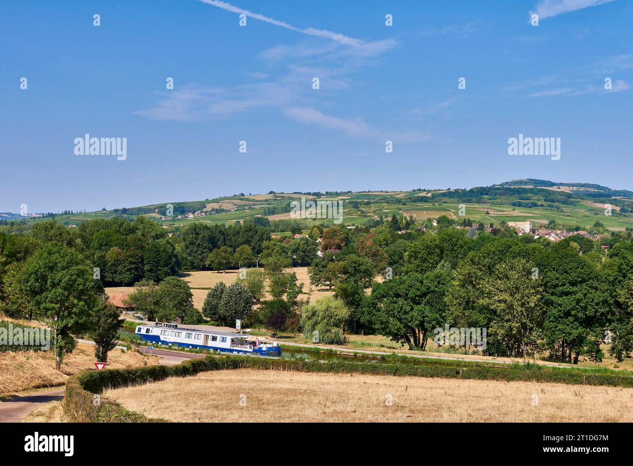 Specialized vessels hi-res stock photography and images - Alamy