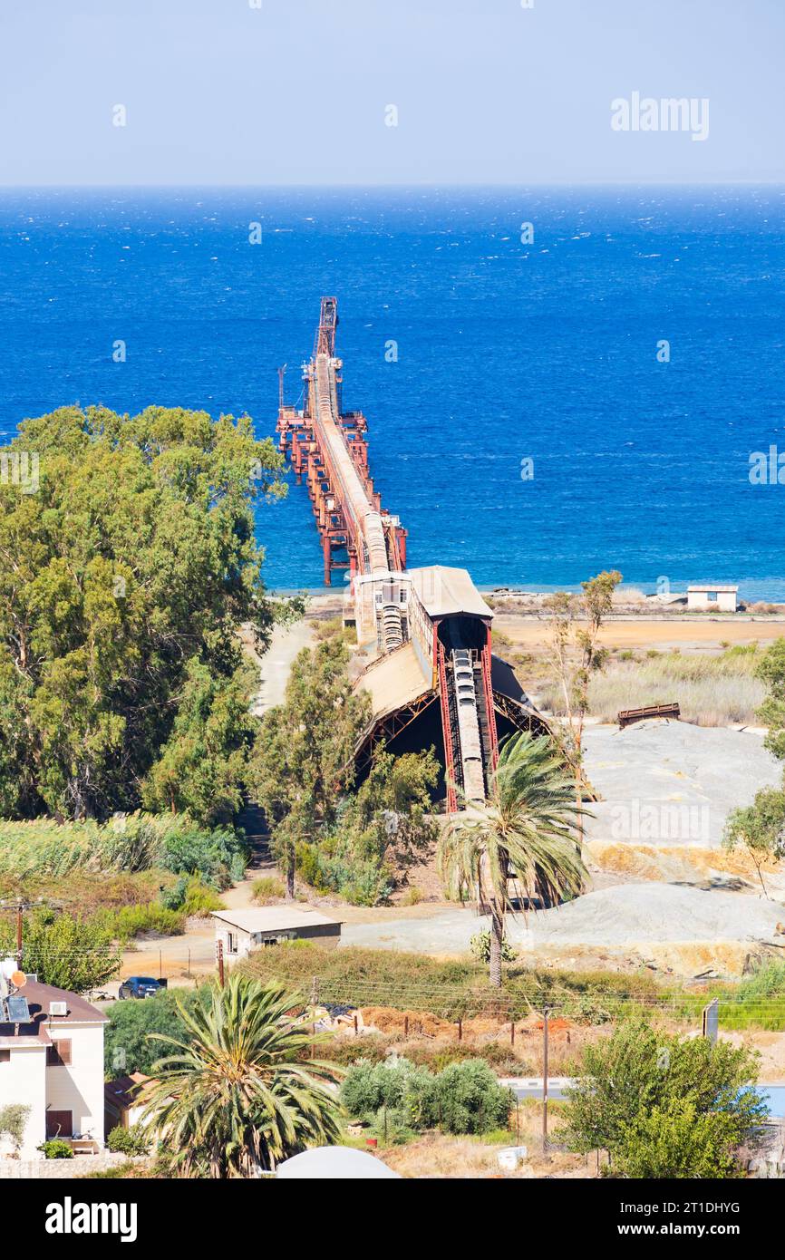 Maden Yukleme iskelesi conveyor system for loading copper to ships in deep water. Owned by the Cyprus Mining Corporation at Guzelyurt, Soloi, Morfou, Stock Photo