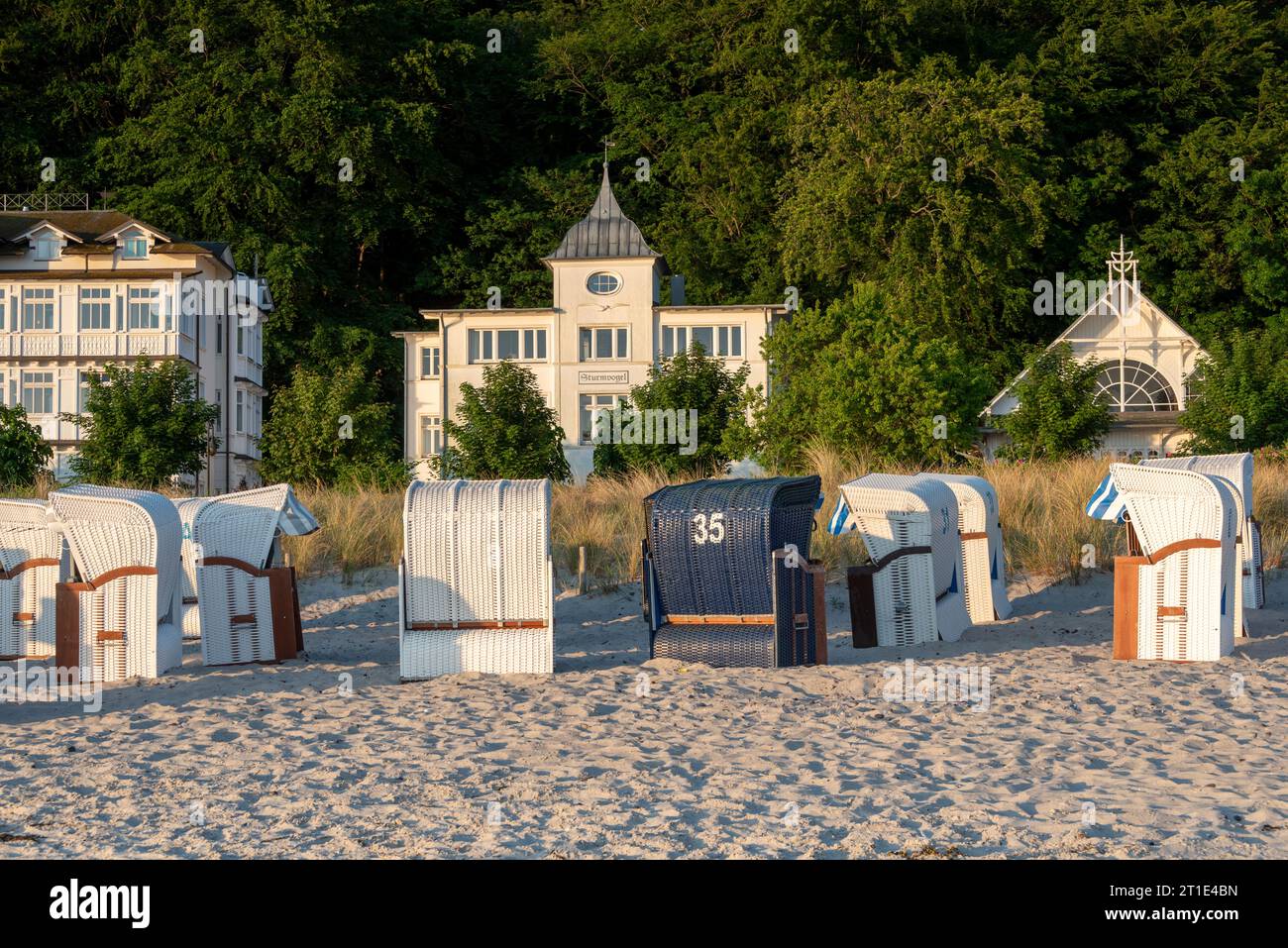 Beach chairs, behind them Villa Sturmvogel, Binz, Rügen Island, Mecklenburg-Western Pomerania, Germany Stock Photo