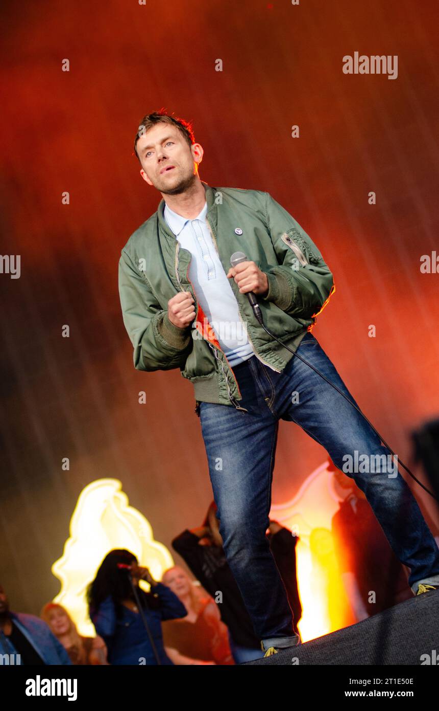 london-united-kingdom-20th-june-2015-blur-headline-british-summer
