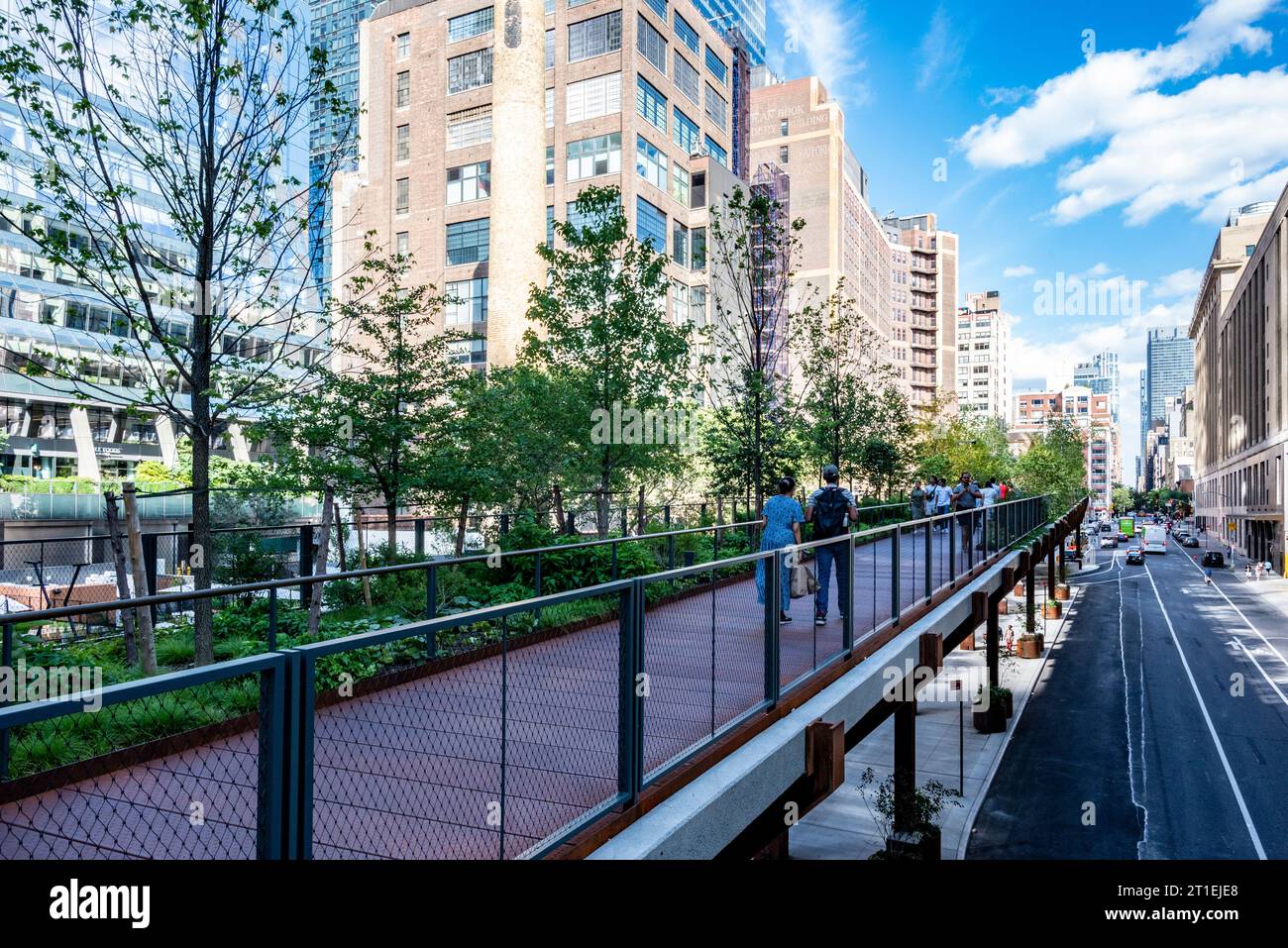 The term 'High Walk' in the context of New York City typically refers to the High Line, which is a well-known elevated park and green space in Manhatt Stock Photo