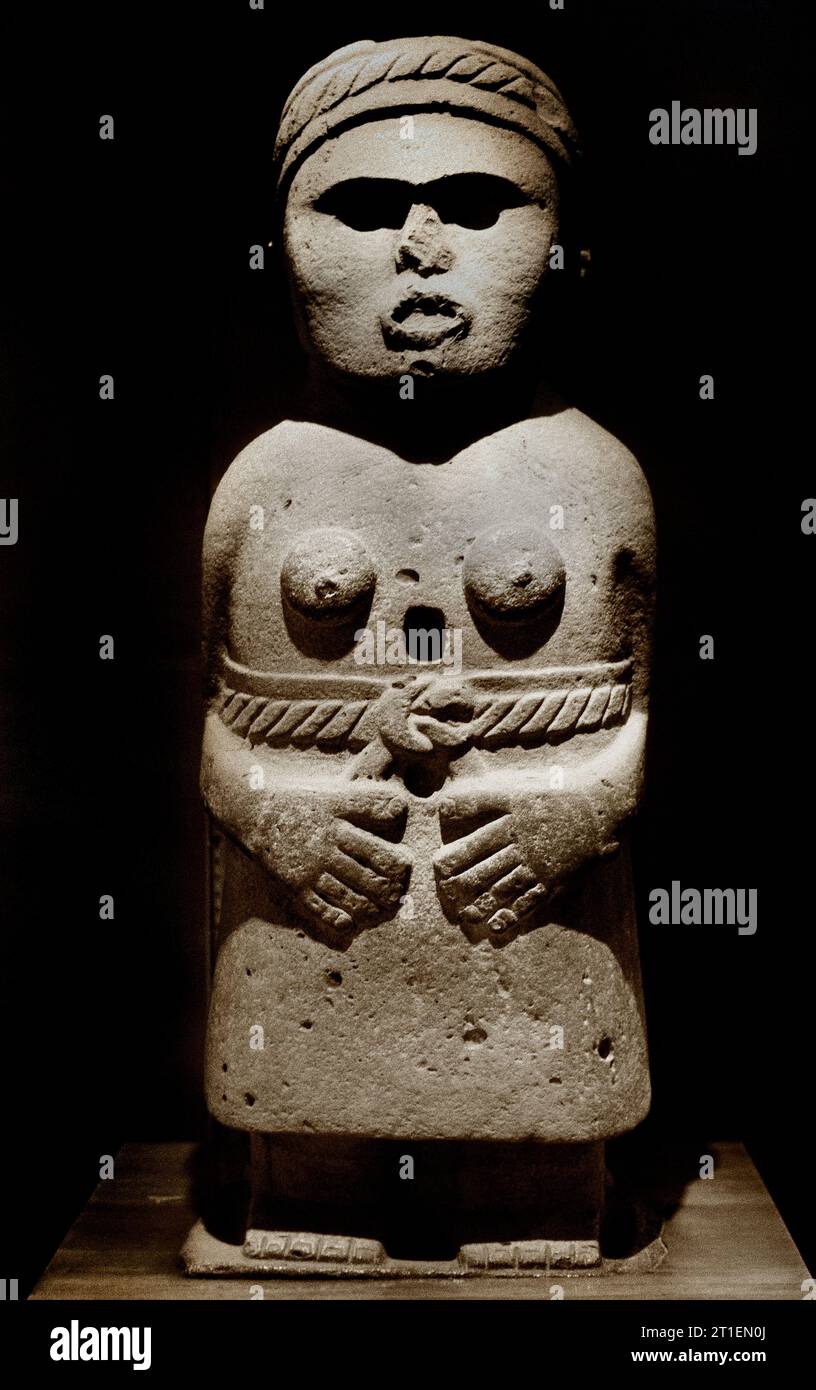 Goddess of Huaxteca - Female Olmec Stone Statue  National Anthropological Museum Mexico City Stock Photo