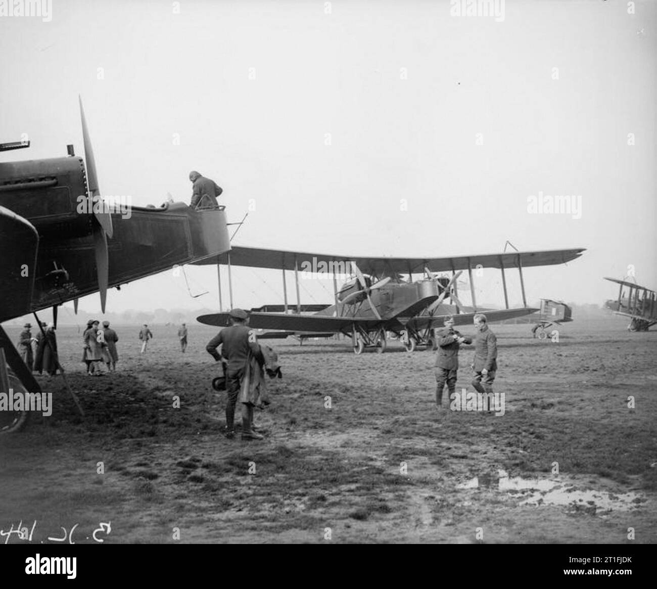 Editors of Indian Newspapers at Hendon Aerodrome inspecting Handley
