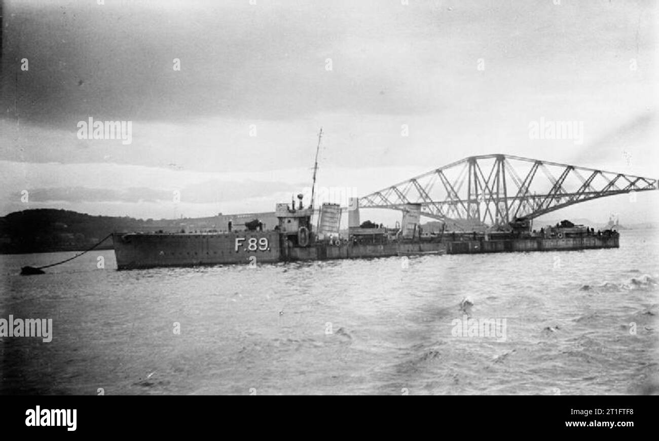 . Photograph of British Modified R class destroyer HMS Tristram Stock ...