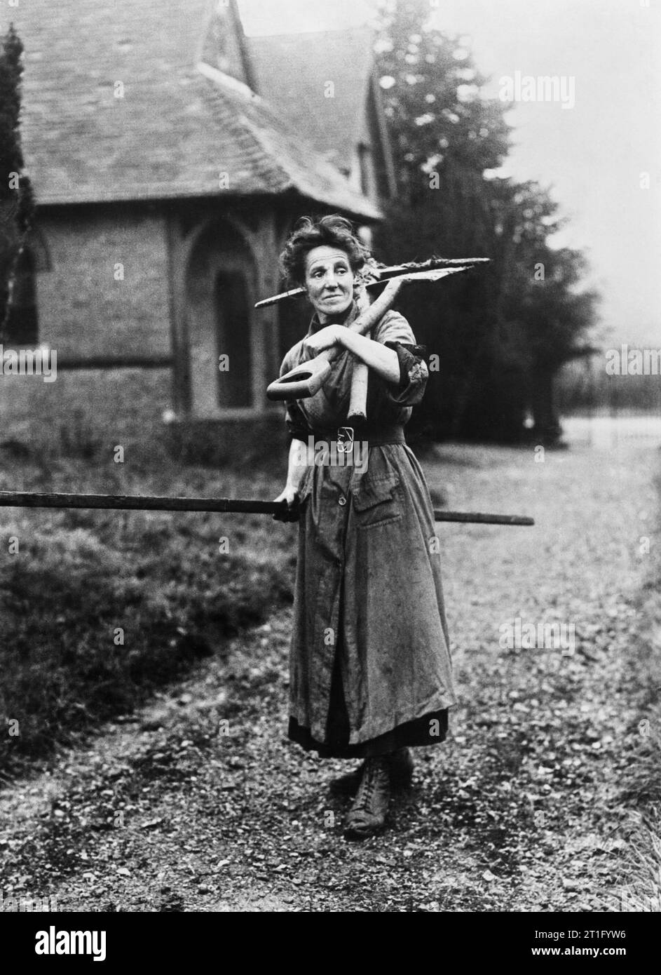 Women at work during the First World War, Luton, Bedfordshire Mrs