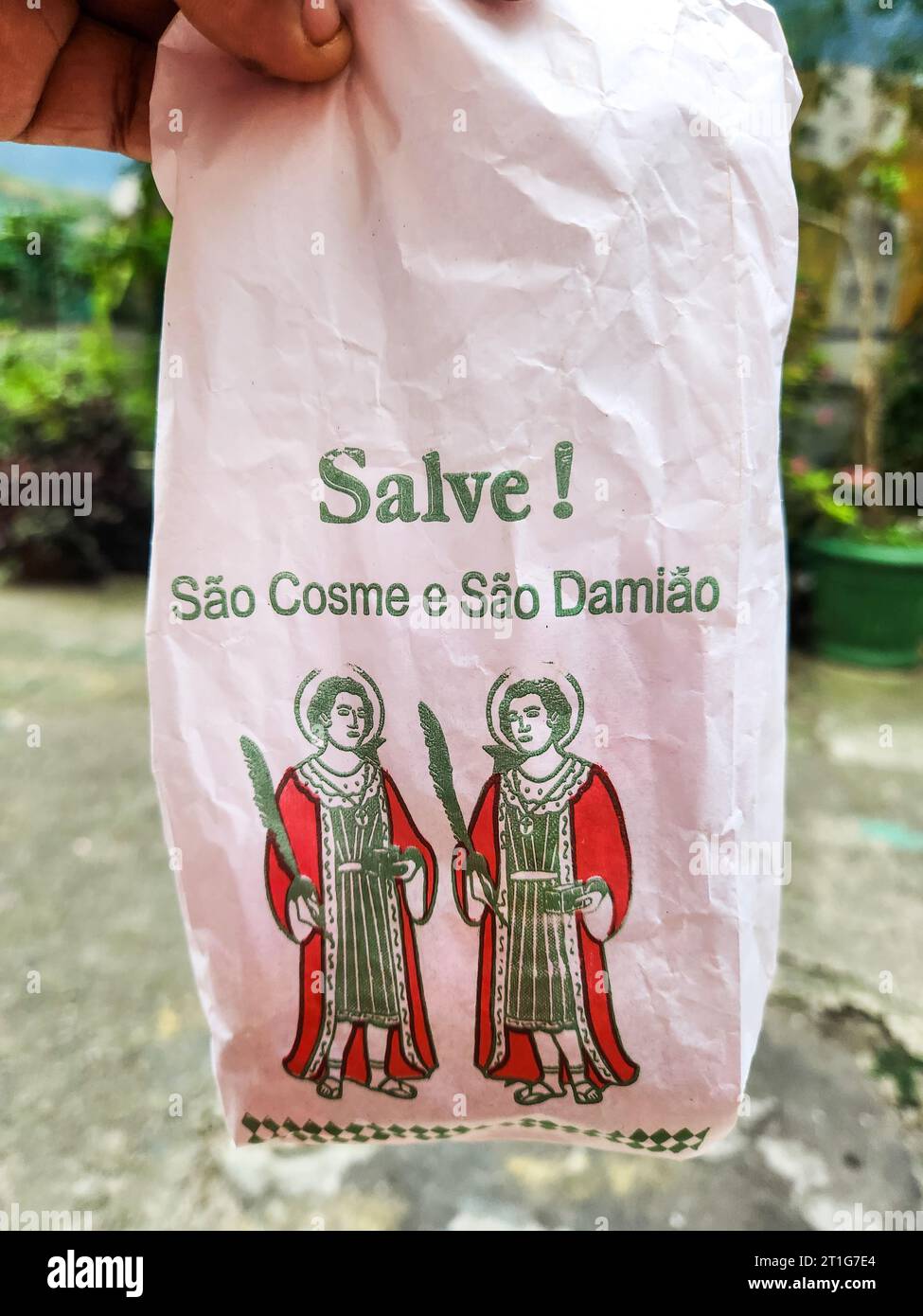 Bag of sweets hi-res stock photography and images - Alamy