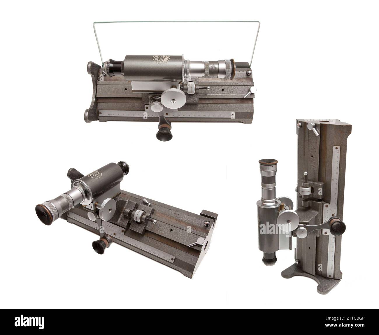 Vintage Baker travelling vernier measuring microscope, horizontal or vertical use, includes a glass plate (for placing items to ne measured) Stock Photo