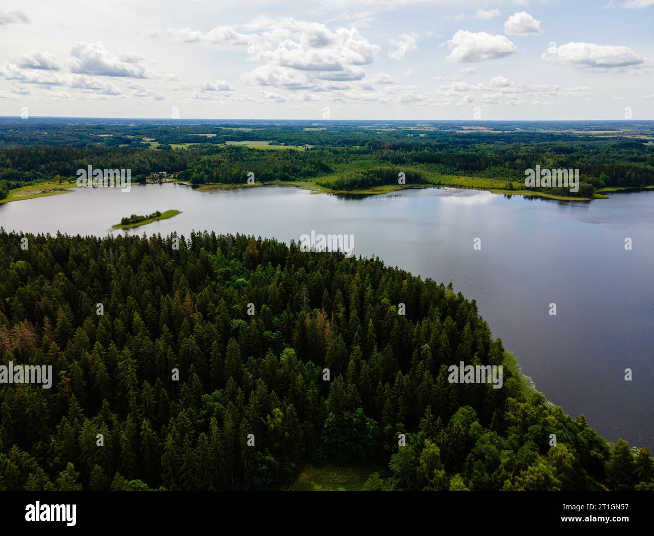 Aerial view of Ilgis Lake/Ežeras, next to Žemaitijos Nacionalinis Parkas near Beržoras, Lithuania. Stock Photo