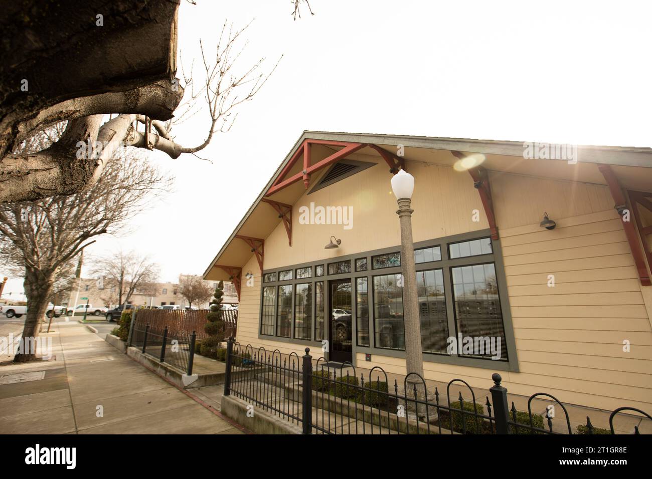 Los Banos, California, USA January 3, 2023 Cloudy winter sun shines