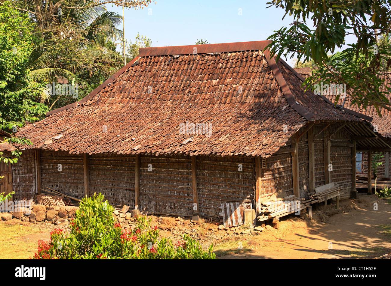 Traditional wooden house on Java, Indonesia Stock Photo - Alamy