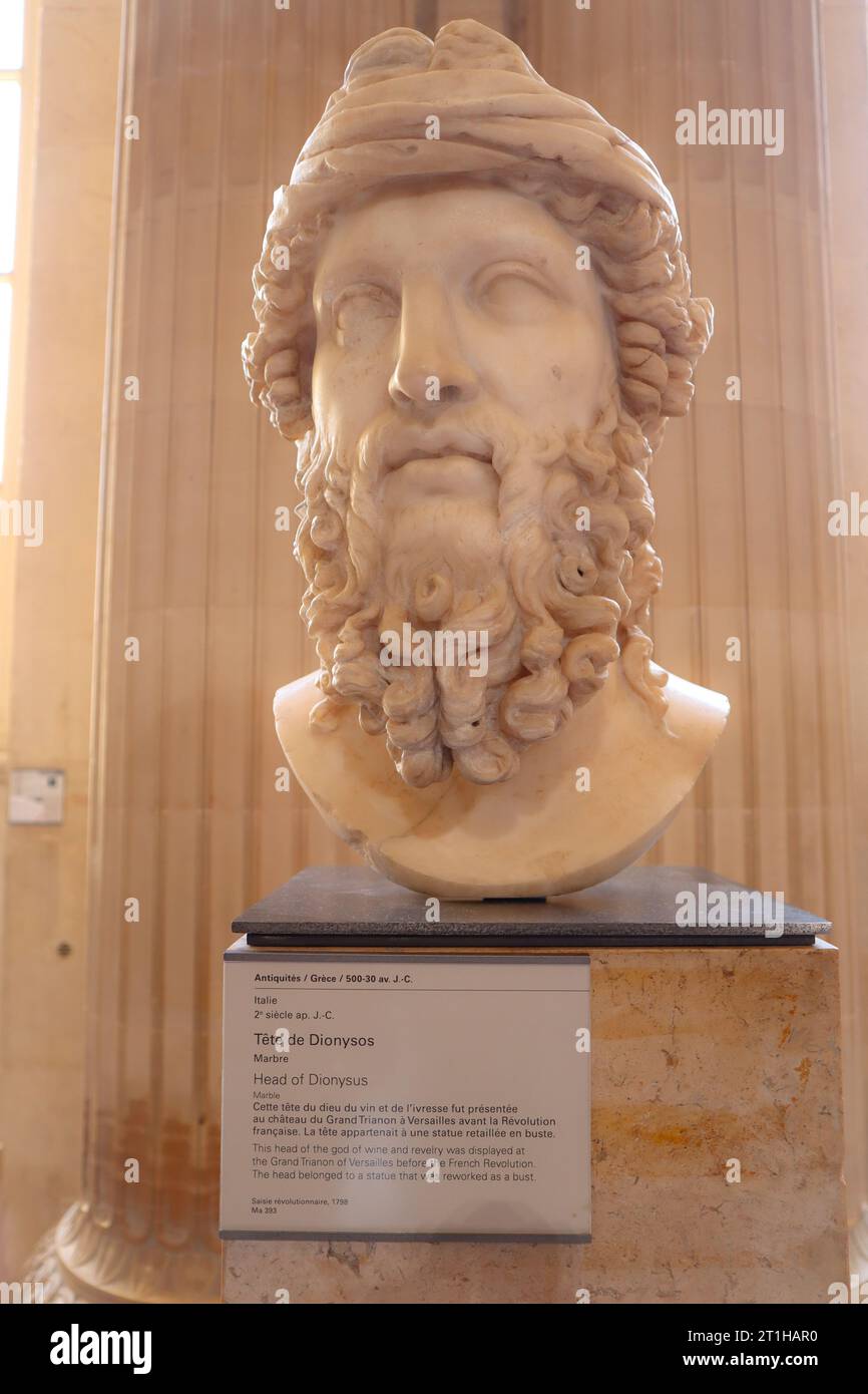 Louvre sculpture gallery. Image captured sculptures in Louvre museum