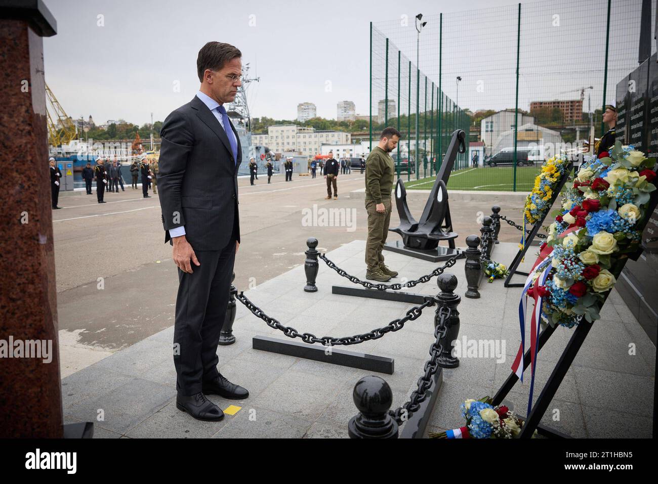 Krieg in der Ukraine. Praesident Wolodymyr Selenskyj trifft den niederlaendischen Ministerpraesidenten Mark RUTTE am 13.10.2023 in Odessa. Working trip of the President of Ukraine to Odesa region and a meeting with the Prime Minister of the Netherlands. Foto:The Presidential Office of Ukraine via SVEN SIMON Fotoagentur GmbH & Co. Pressefoto KG Prinzess-Luise-Str. 41 45479 M u e l h e i m/R u h r Tel. 0208/9413250 Fax. 0208/9413260 GLS Bank BLZ 430 609 67 Kto. 4030 025 100 IBAN DE75 4306 0967 4030 0251 00 BIC GENODEM1GLS www.svensimon.net *** War in Ukraine President Volodymyr Selenskyj meets Stock Photo