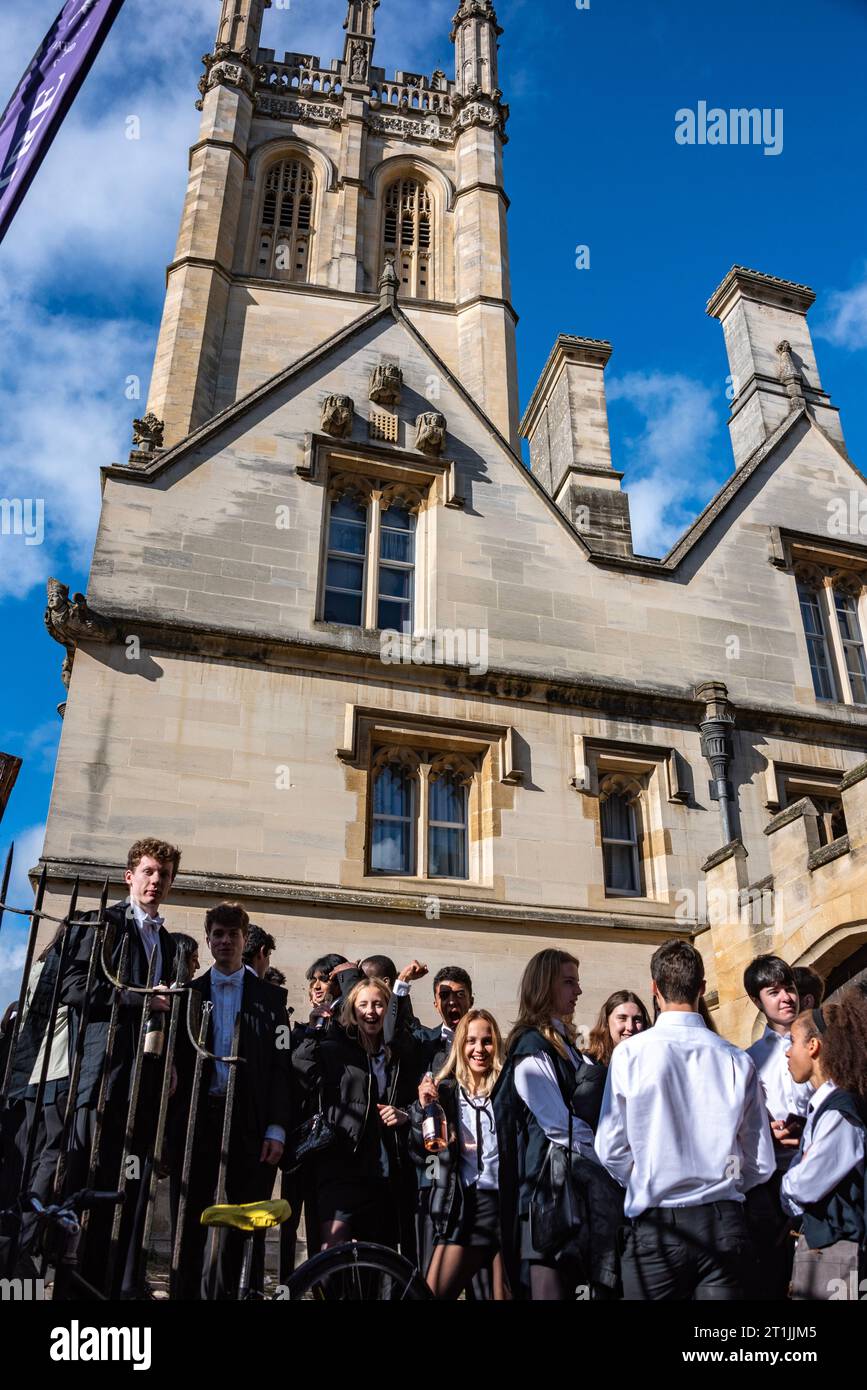 Matriculation cap hires stock photography and images Alamy