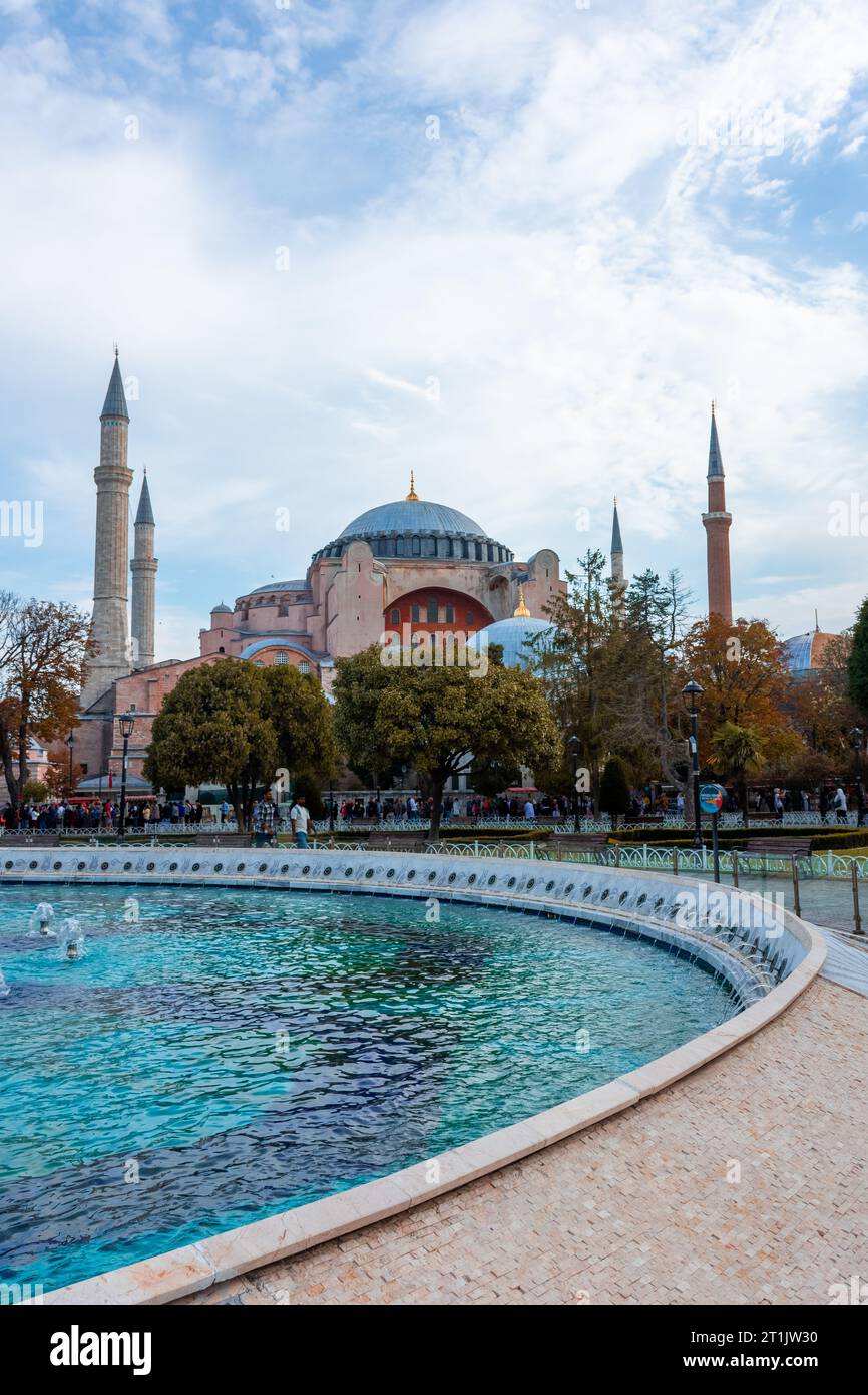 Fountain of Sultanahmet and Hagia Sophia, Istanbul Stock Photo - Alamy