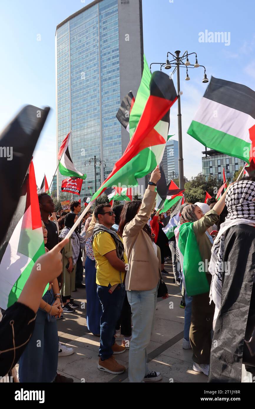 Free Palestine in Milan Stock Photo - Alamy