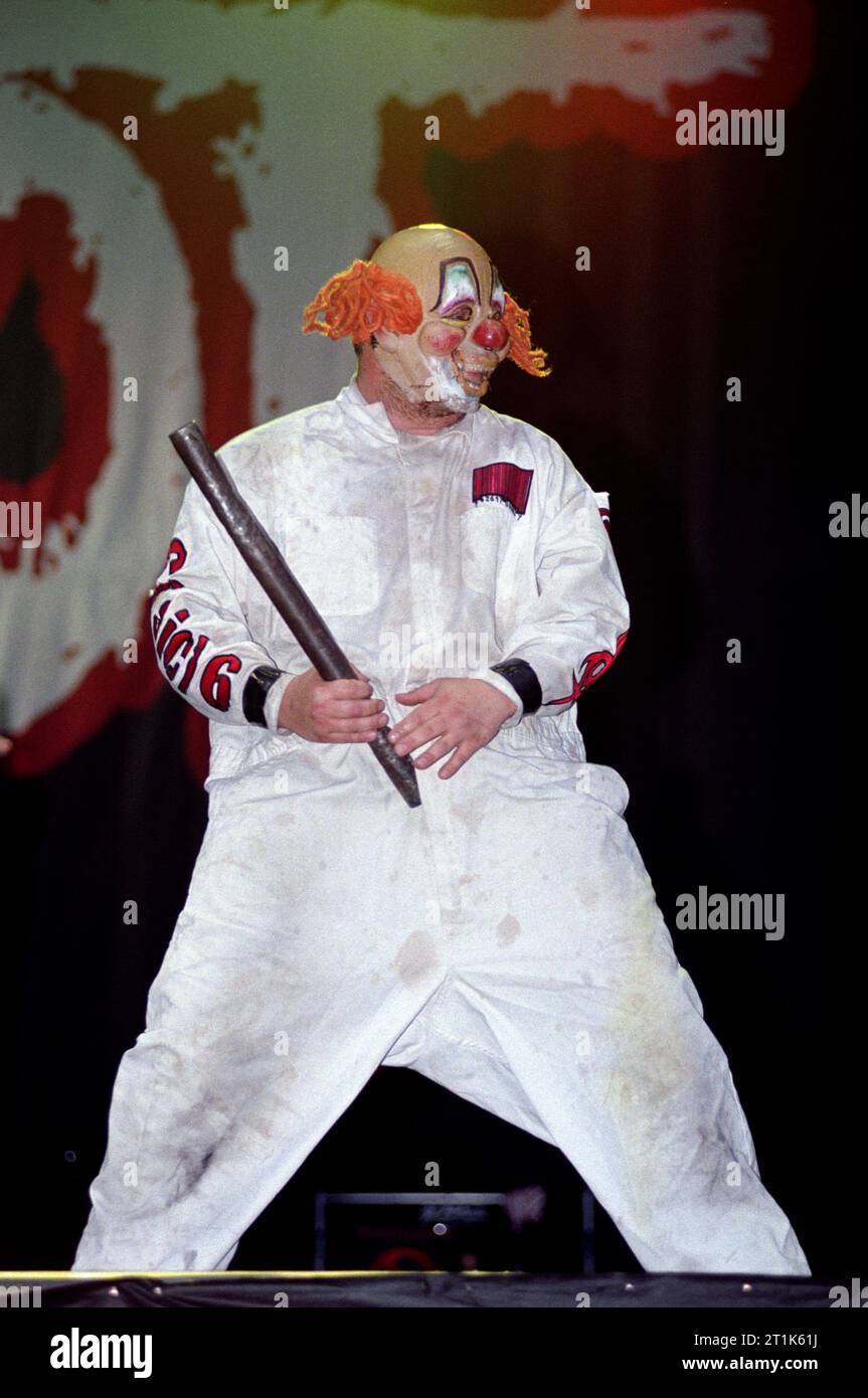 Shawn Crahan Devils Carnival
