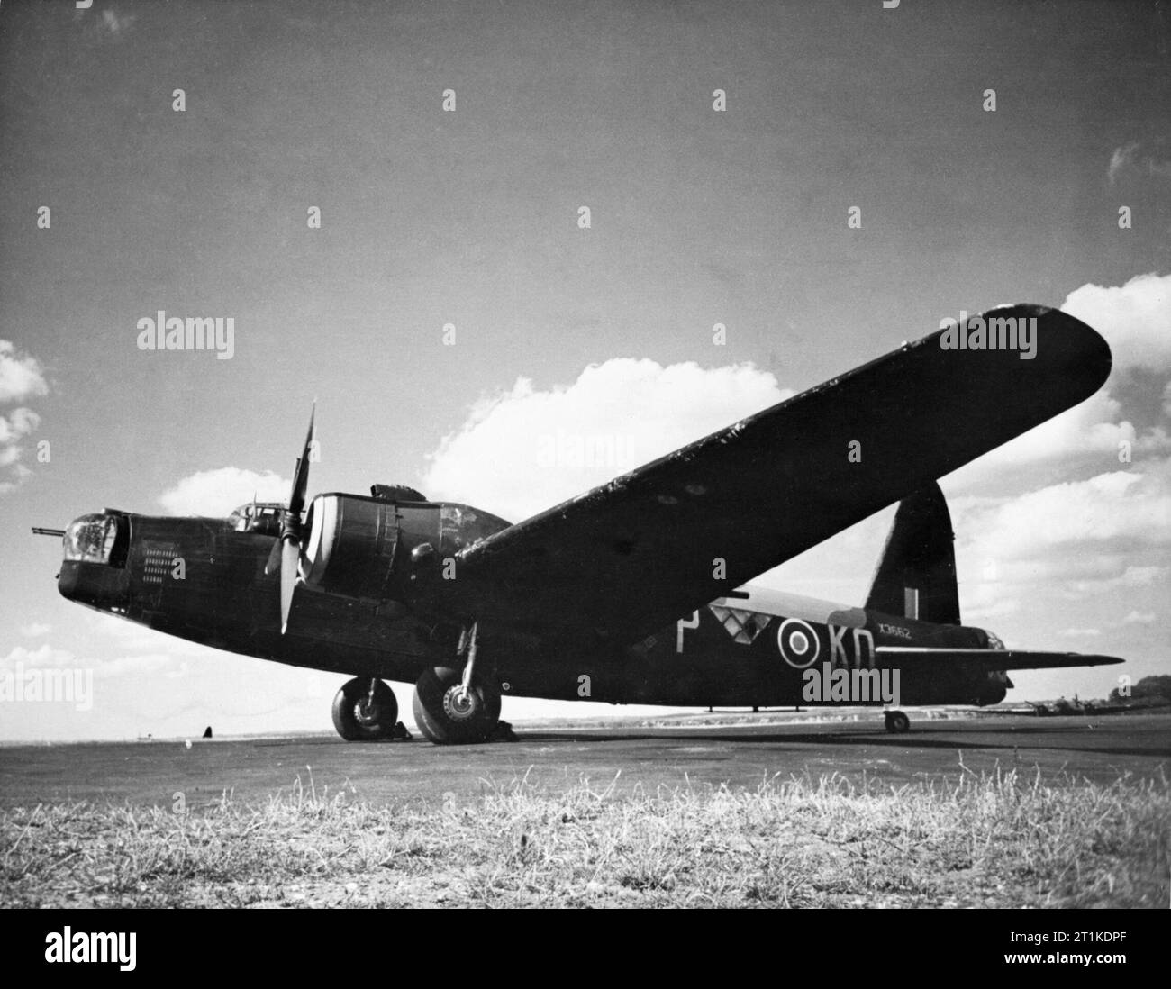 Vickers Wellington Mk III of No. 115 Squadron RAF, at Marham, Norfolk, June 1942. Wellington Mark III, X3662 &#145;KO-P&#146;, of No. 115 Squadron RAF, at Marham, Norfolk. Stock Photo