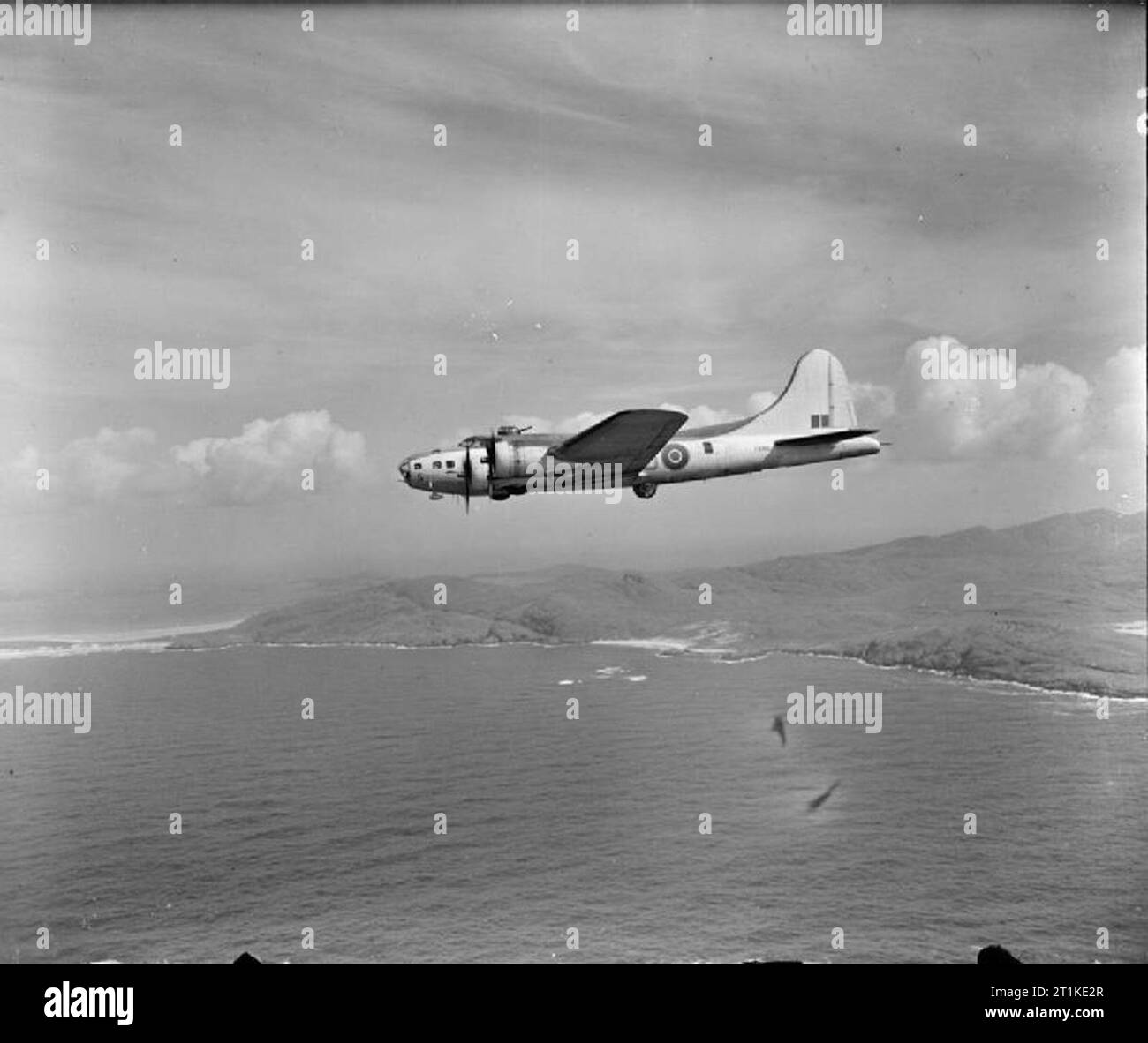 【洋書・軍事】MODERN AIRMANSHIP 現代の航空術 1959年 戦争 洋書・軍事】MODERN AIRMANSHIP 現代の航空術 1959年 戦争 洋書