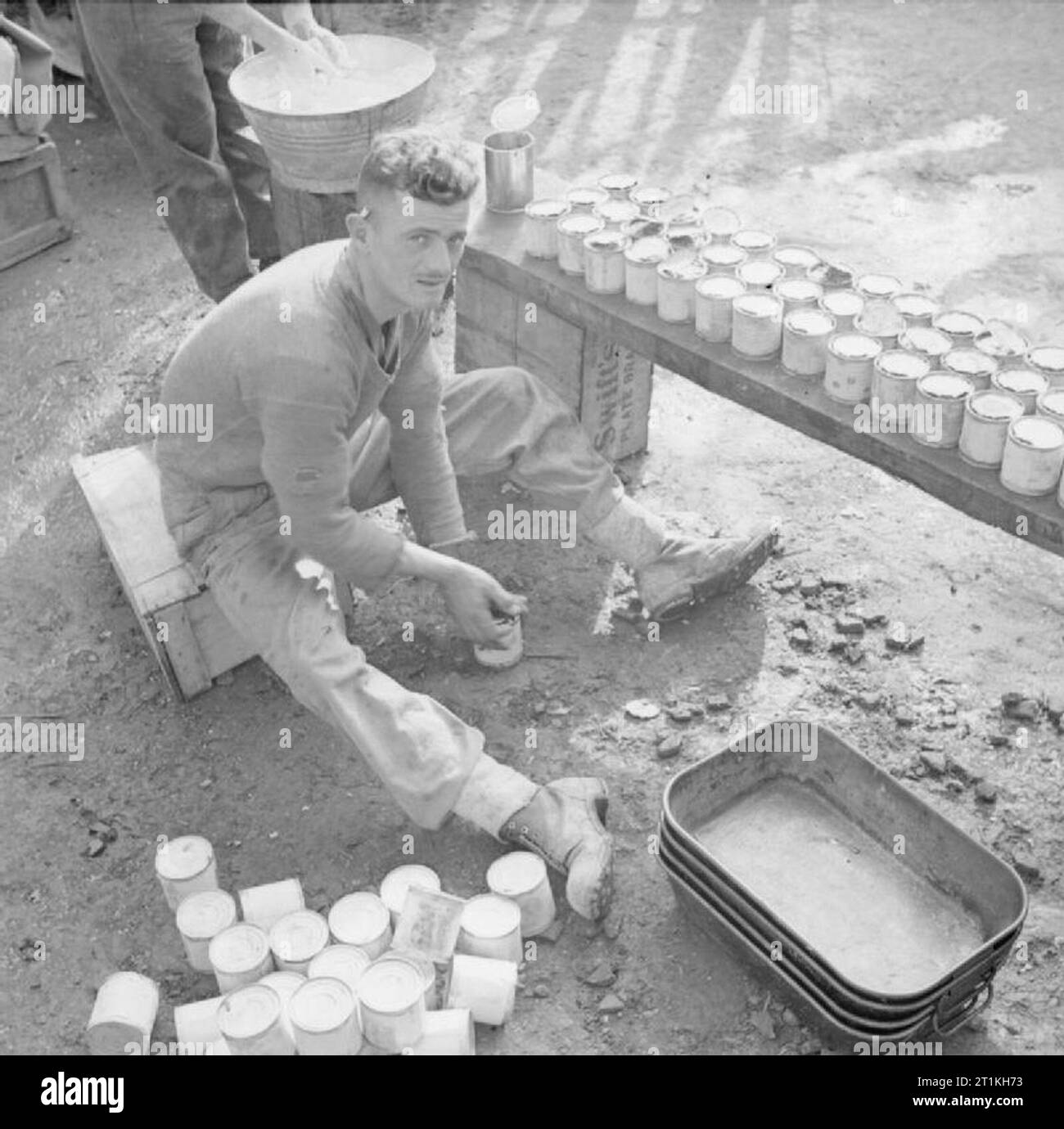 The British Army in Italy 1943 A soldier of the Hampshire Regiment